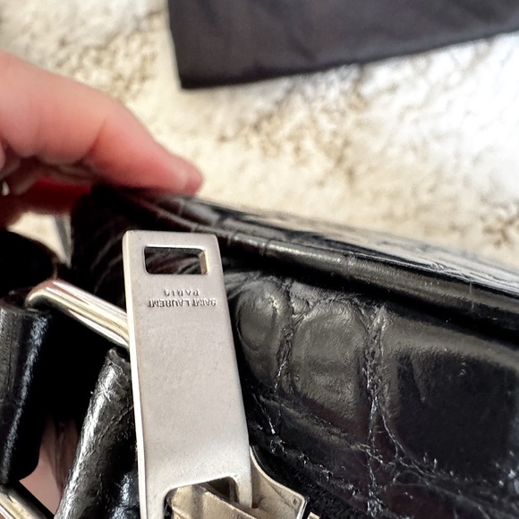 Saint Laurent Black Leather Croc Embossed Crossbody Camera  Bag - Picture 11 of 15